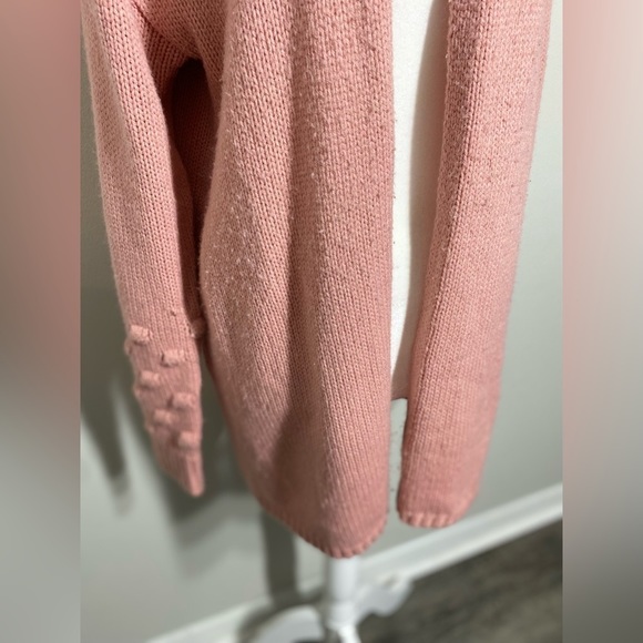 Medium EST. 1946 Pink Stretchy Acrylic Sweater w/ Dot Design - Picture 4 of 7